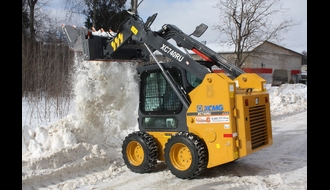 Мини-погрузчик XCMG XC740RU